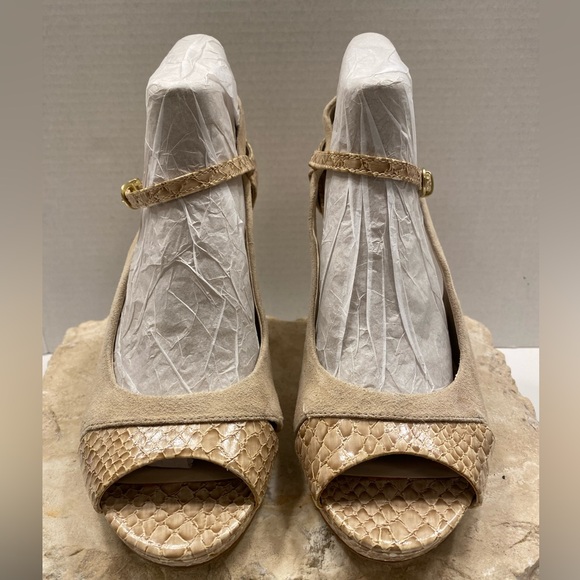 Franco Sarto Sulu Beige Sueded Leather Snake Print Peep Toe Platform Pumps Sz 10 - Picture 2 of 16